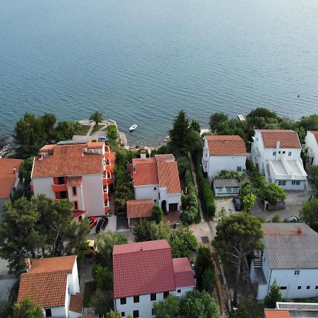 Apartments Lana - 30 M From The Sea Seline Exterior foto
