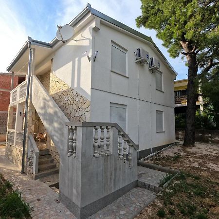 Apartments Lana - 30 M From The Sea Seline Exterior foto
